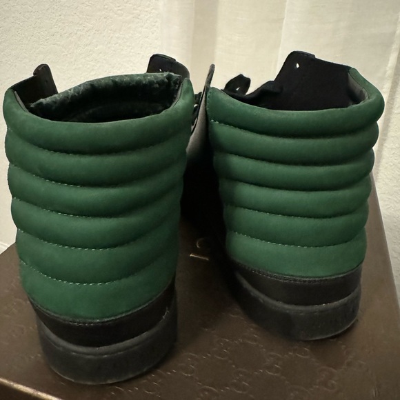 Mens authentic Gucci sneaker in a size US 12 - Picture 5 of 7